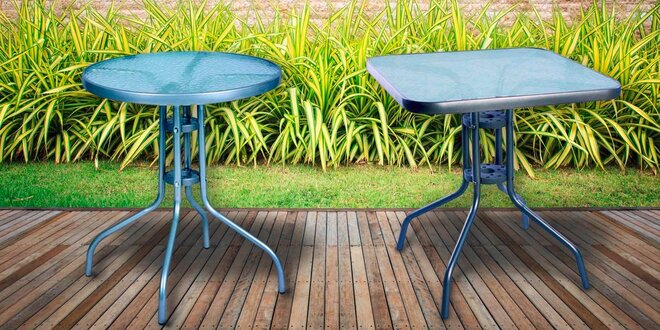 Záhradné stoly s kovovým rámom