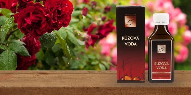 Ružová voda - vôňa ruží do kuchyne i na pleť