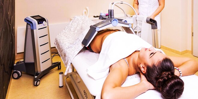 Liposukcia technológiou VANQUISH