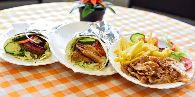Kurací kebab alebo vegetariánsky falafel