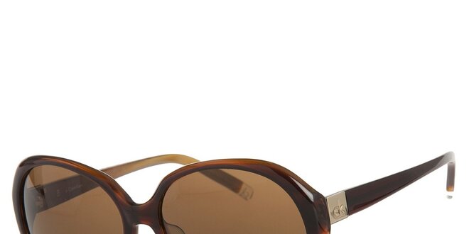 Dámske hnedé žíhané slnečné okuliare Calvin Klein s kovovými detailami