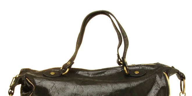 Dámska čierna kožená kabelka s žihaným povrchom
