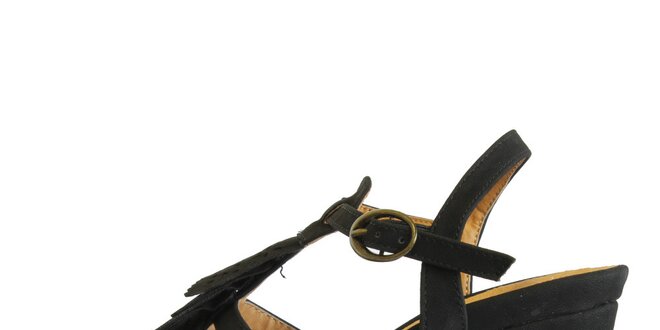 Dámske čierne sandále s ofinkovým ornamentom Vanelli