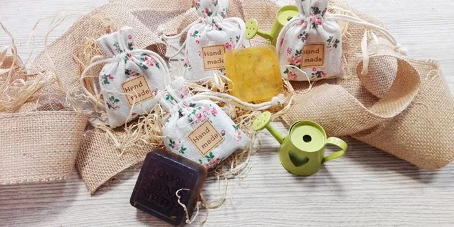 HANDMADE peelingové alebo bylinkové mydlo