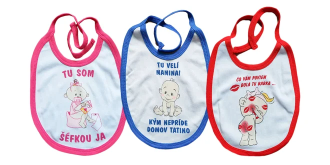 Detské podbradníky s veselými nápismi