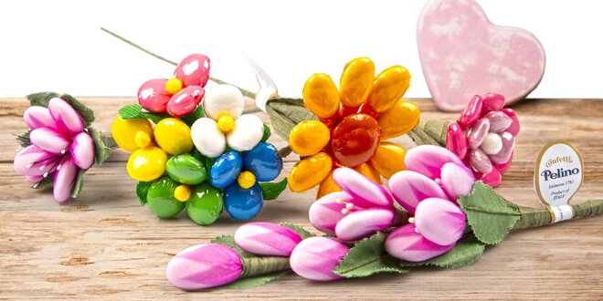 Sladký májový darček: kvety z čokolády i mandlí