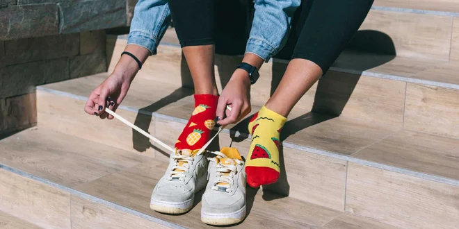 Slovenská originalita! Veselé členkové ponožky Hesty Socks