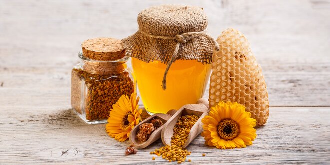 Sušený peľ či pastovaný včelí med s peľom