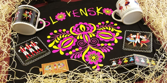 Darčekové sady s folkórnou tematikou: pre ženy i mužov
