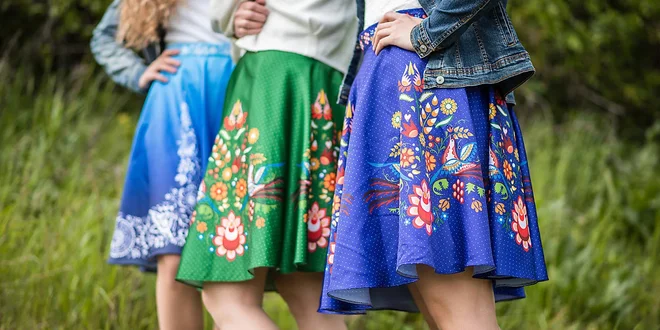 Originálne sukne s tradičným Vajnorským ornamentom