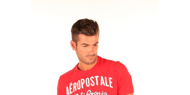 Pánske červené tričko s bielo-modrým nápisom Aéropostale