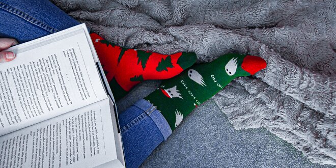 Veselé ponožky na všetky nôžky: 15 motívov, vrátane vianočných