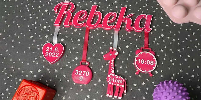 Ozdobná menovka s údajmi o narodení dieťaťa
