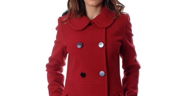 Elegantný dámsky dvojradový kabát Mya Alberta v červenej farbe