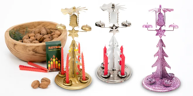 "Anjelské zvonenie" zlaté aj strieborné a k tomu sviečky