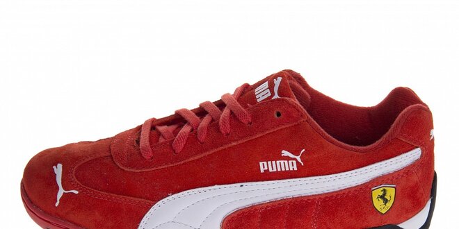 Červené semišové tenisky Puma Ferrari s bielymi detailami