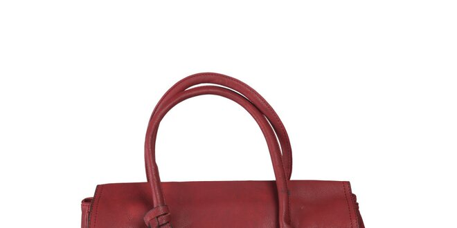 Dámska červená kabelka s visačkou Dudlin