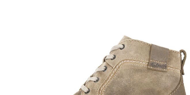 Pánske béžovo-hnedé semišové členkové topánky Clarks
