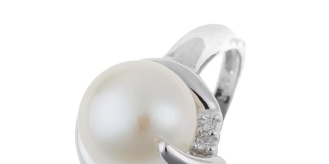 Dámsky strieborný prsteň s bielou perlou a zirkónmi Orchira