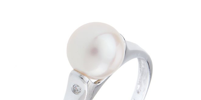 Dámsky strieborný prsteň s bielou perlou Orchira