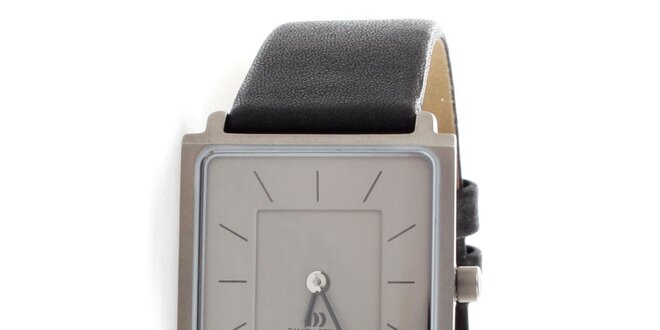 Dámske titanové hodinky Danish Design s čiernym koženým remienkom