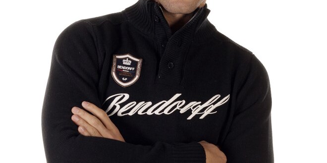 Pánsky čierny sveter s nášivkou Bendorff