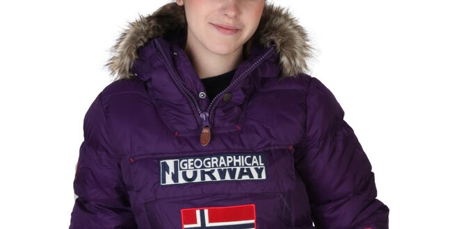 Dámska fialová bunda s kapucňou s kožúškom Geographical Norway