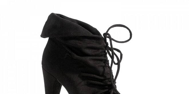 Kotníčkové čierne topánky so zaväzovaním