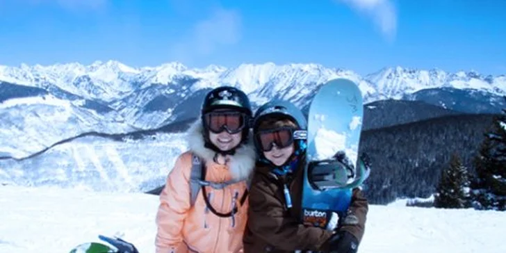 Zvládnite jazdu na snowboarde s pomocou profesionálnych inštruktorov len za € 37,5 a vyskúšajte, aké to je skrotiť zjazdovky jedného z najkrajších slovenských lyžiarských stredísk Jasná - Chopok.