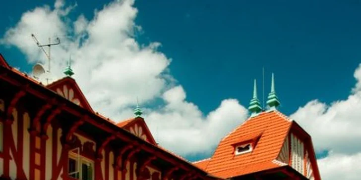 89 eur za 3-dňový romantický pobyt pre dvoch v hoteli Adamantino*** v Luhačovi­ciach. Zažite so svojou láskou nezabudnuteľný víkend v kúpeľnom meste so zľavou 56%.