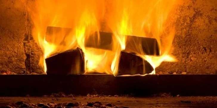 1,90 Eur za pizzu v centre Žiliny. Pochutnajte si so svojimi priateľmi alebo milovanou polovičkou na jednej z 33 druhov pizze so zľavou 62%!