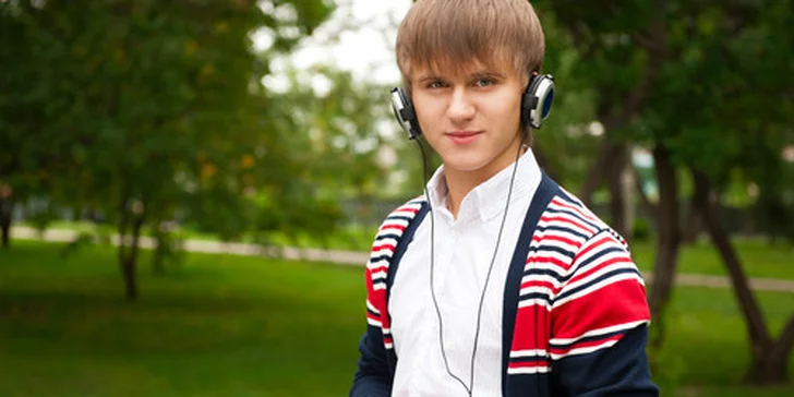Už za 16 eur sa v pohodlí domova naučíte svetový jazyk!  Buďte svetoví a už nikdy sa nestraťte vo svete, so zľavou 65 % za 6- alebo 12 mesačný on-line jazykový kurz!