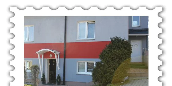 Romantický alebo rodinný pobyt v penzióne Al Corso v Banskej Bystrici so vstupom do novotvoreného Holidayparku Kováčová
