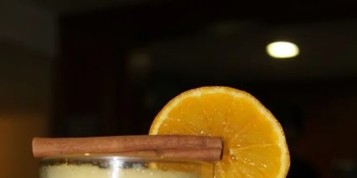 Varené víno alebo horúci fresh nápoj s pagáčikom