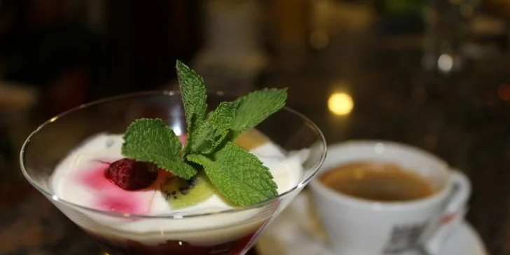 Talianske presso a lahodná domáca panna cotta