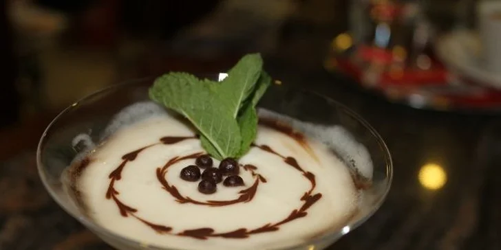 Talianske presso a lahodná domáca panna cotta