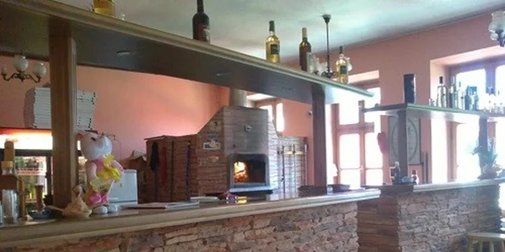 Pizza pečená v originálnej talianskej peci