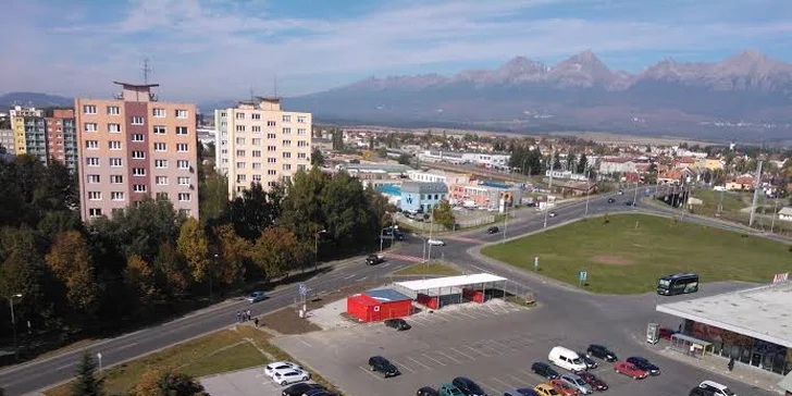 Ručné umytie alebo tepovanie auta