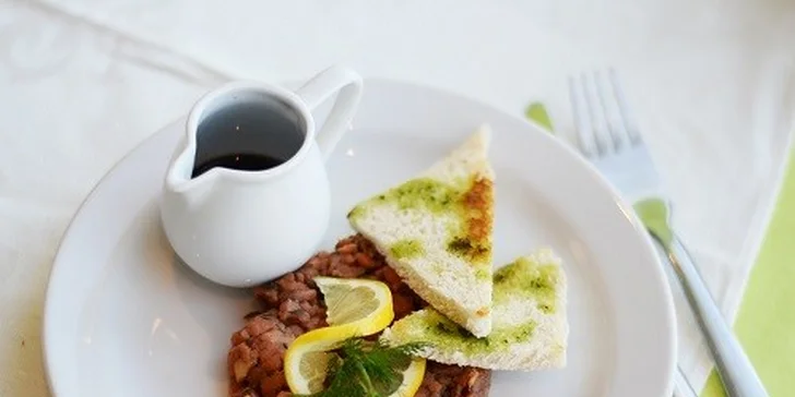 5 chodové degustačné menu pre 2 osoby U Dvoch Víl
