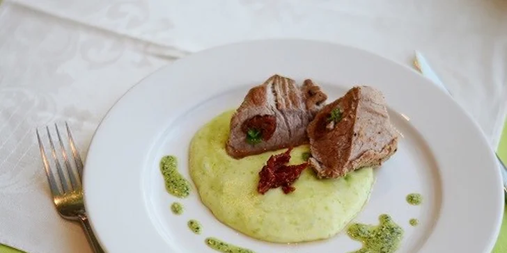 5 chodové degustačné menu pre 2 osoby U Dvoch Víl