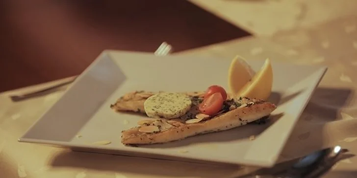 3 chodové menu pre 2 osoby v luxusnej Reštaurácii West