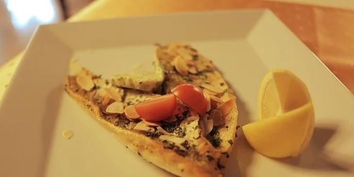 3 chodové menu pre 2 osoby v luxusnej Reštaurácii West