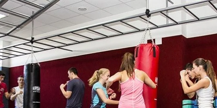1 alebo 5 vstupov na zumbu alebo tae-bo