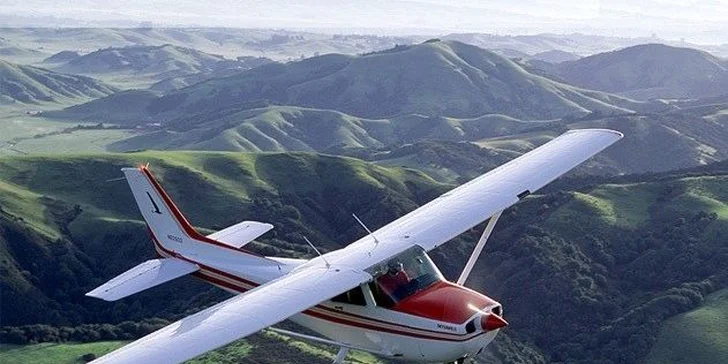 Zoznamovací let lietadlom VIPER SD 4 alebo CESSNA 172N