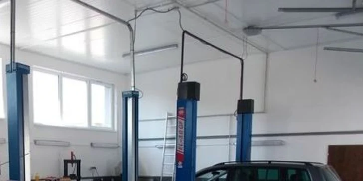 Výmena alebo kompletné prezutie pneumatík a nastavenie stretávacích svetlometov