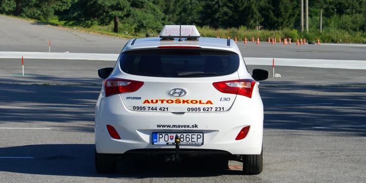 Kurz autoškoly. Spravte si vodičák za 8-10 týždňov
