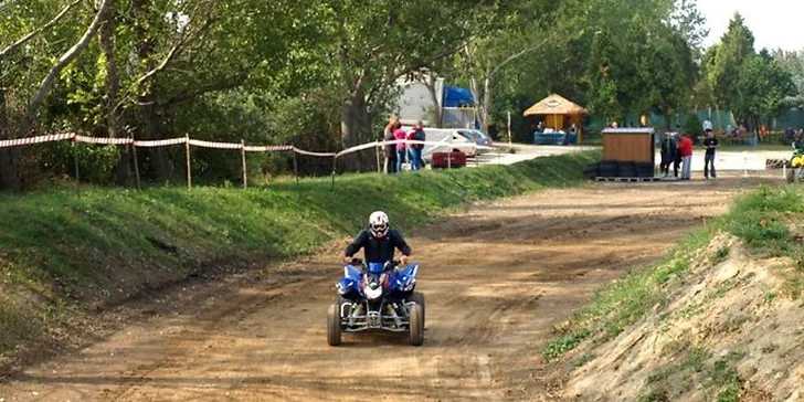 Jazda na štvorkolkách