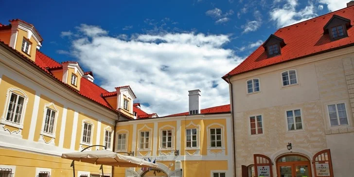 3 alebo 4 dni pre DVOCH v nádhernom historickom centre Českého Krumlova. Luxusný hotel Bellevue****, pre všetkých, čo chcú zažiť niečo nezabudnuteľné, neobvyklé a vzrušujúce!!!