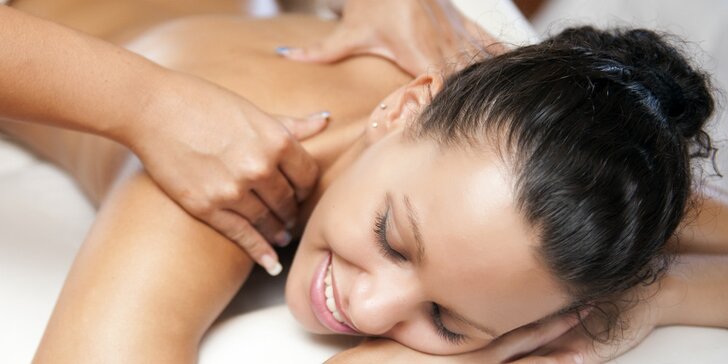 30 minútová klasická masáž krčnej chrbtice, chrbta a bedier alebo Fuss-reflexná masáž chodidiel