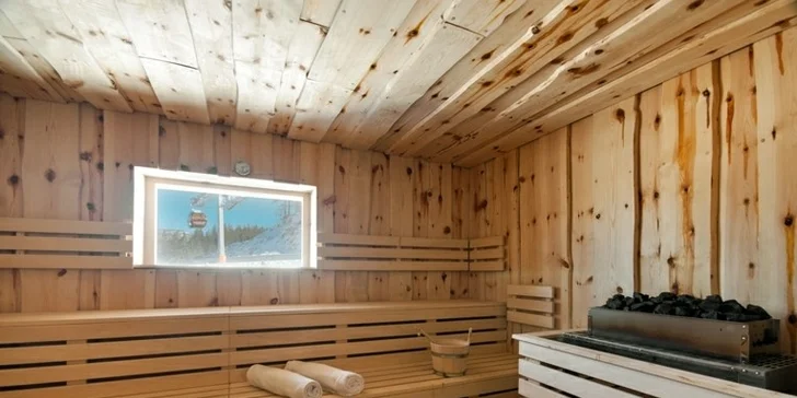152 eur za luxusný relaxačný pobyt v prestížnom WELLNESS HOTELI GRAND **** Jasná. Neobmedzený wellness, polpenzia, masáže a množstvo skvelých benefitov. Buďte grand na celé 3 alebo 4 dni v nádhernom prostredí Nízkych Tatier!